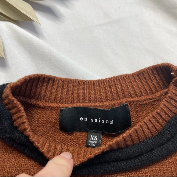 En Saison Brown Earthy Striped Puff Sleeve Black Neutral knit Sweater Size XS - Picture 4 of 7